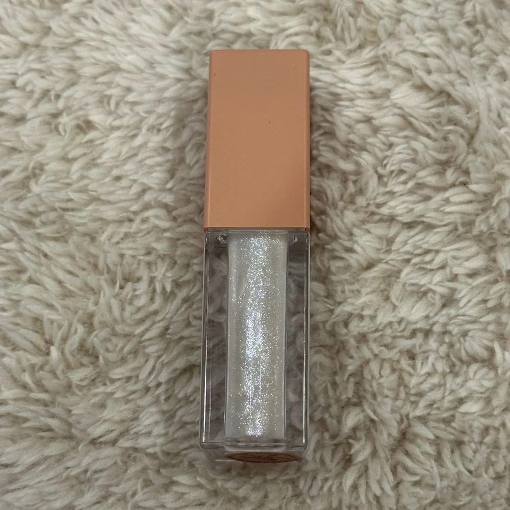 kkw beauty iridescent lip gloss